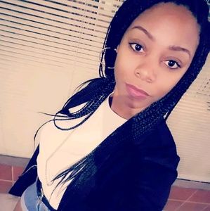 Meet your Posher, Patrice